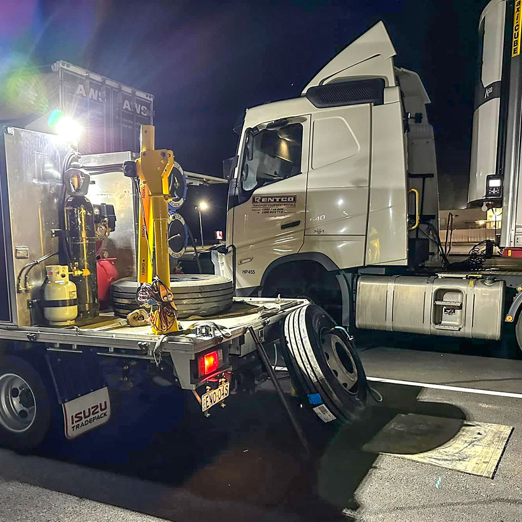 kempsey-truck-roadside-tyres kempsey-truck-roadside-tyres